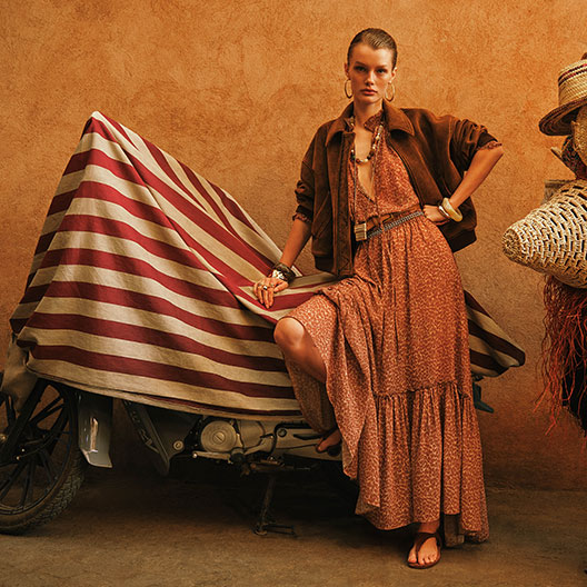 拍摄地点:Love Republic,拍摄地点:俄罗斯